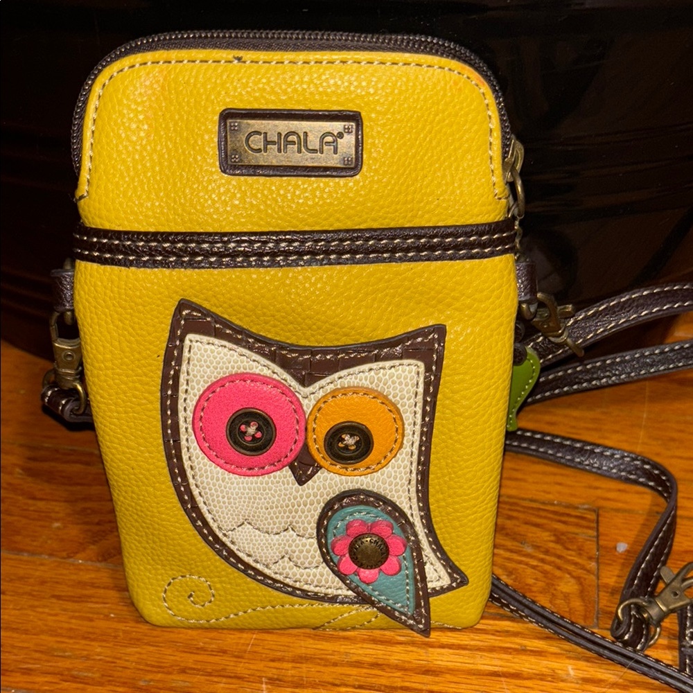 Chala Vibrant Yellow Crossbody Bag with Owl Design